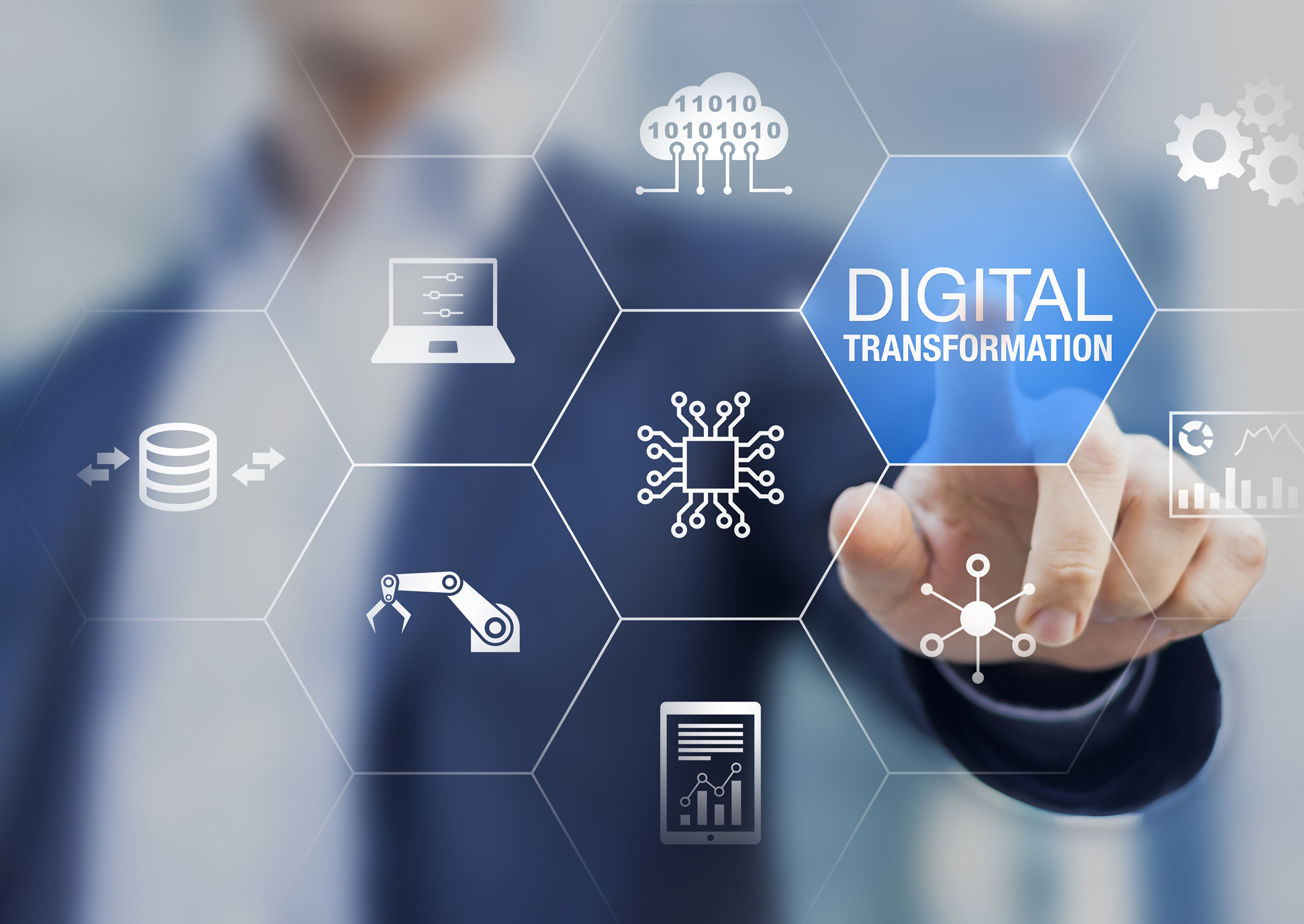 クラウドの活用でデジタルトランスフォーメーション（Digital Transformation：DX）を実現！
